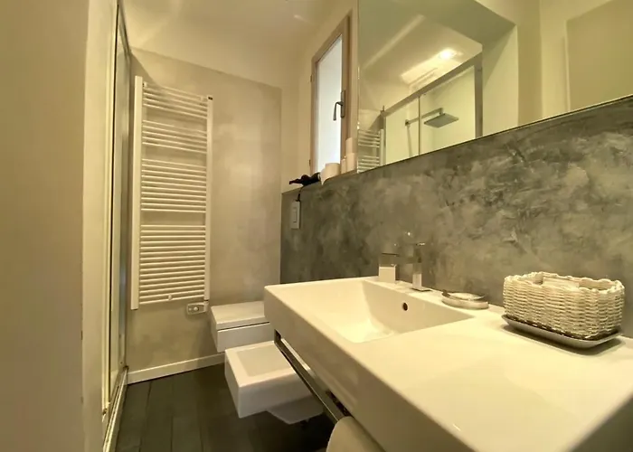 Proconsolo-2 Steps From The Cathedral Appartamento